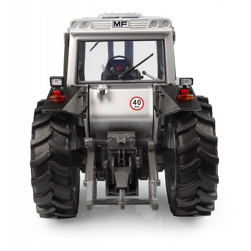 Limited edition Universal Hobbies Massey Ferguson 2725 tractor Jubilee BOXED 1:32 scale Image 8