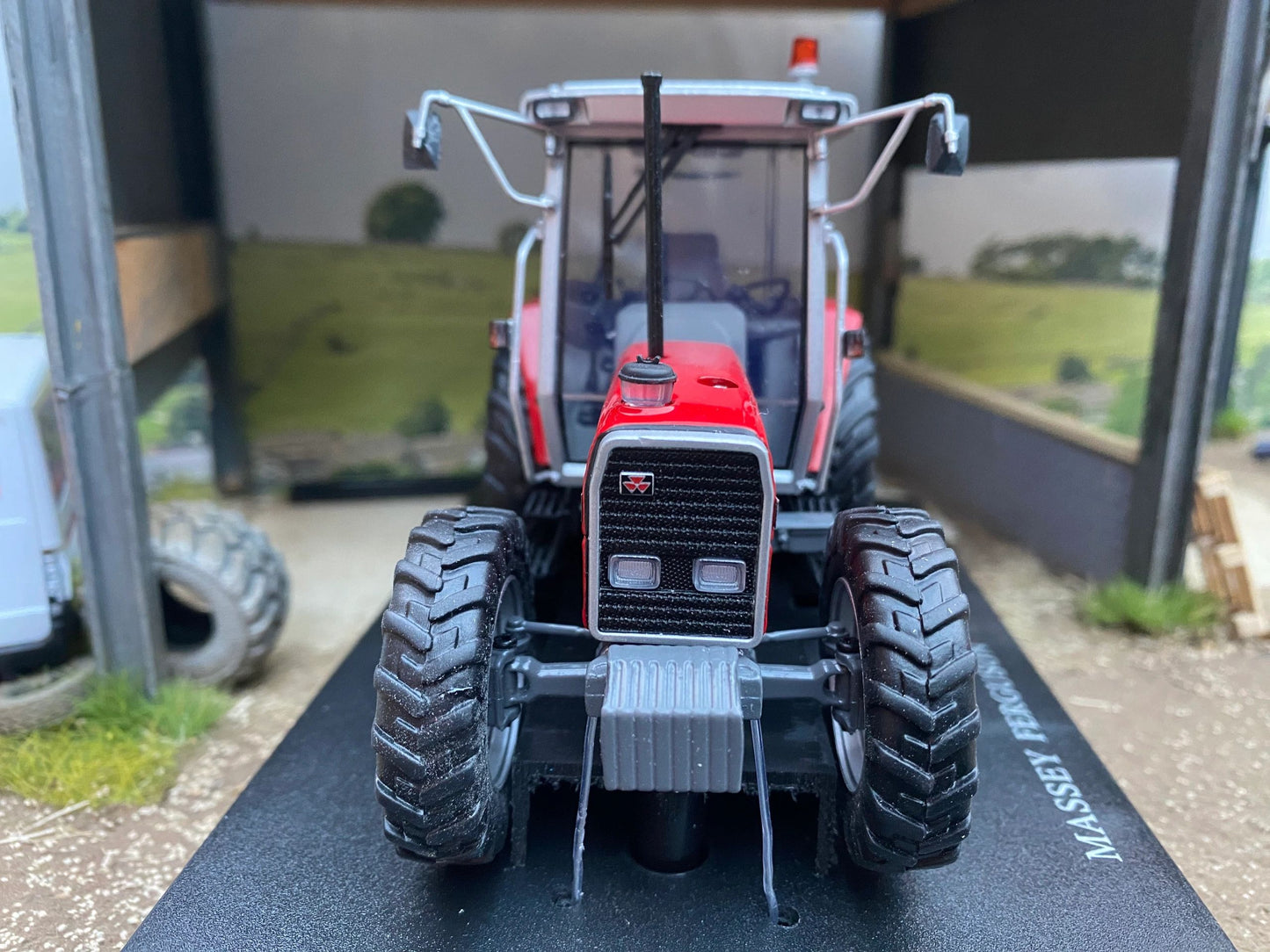 Massey Ferguson 3060 4wd Tractor Conversion 1:32 scale Image 2