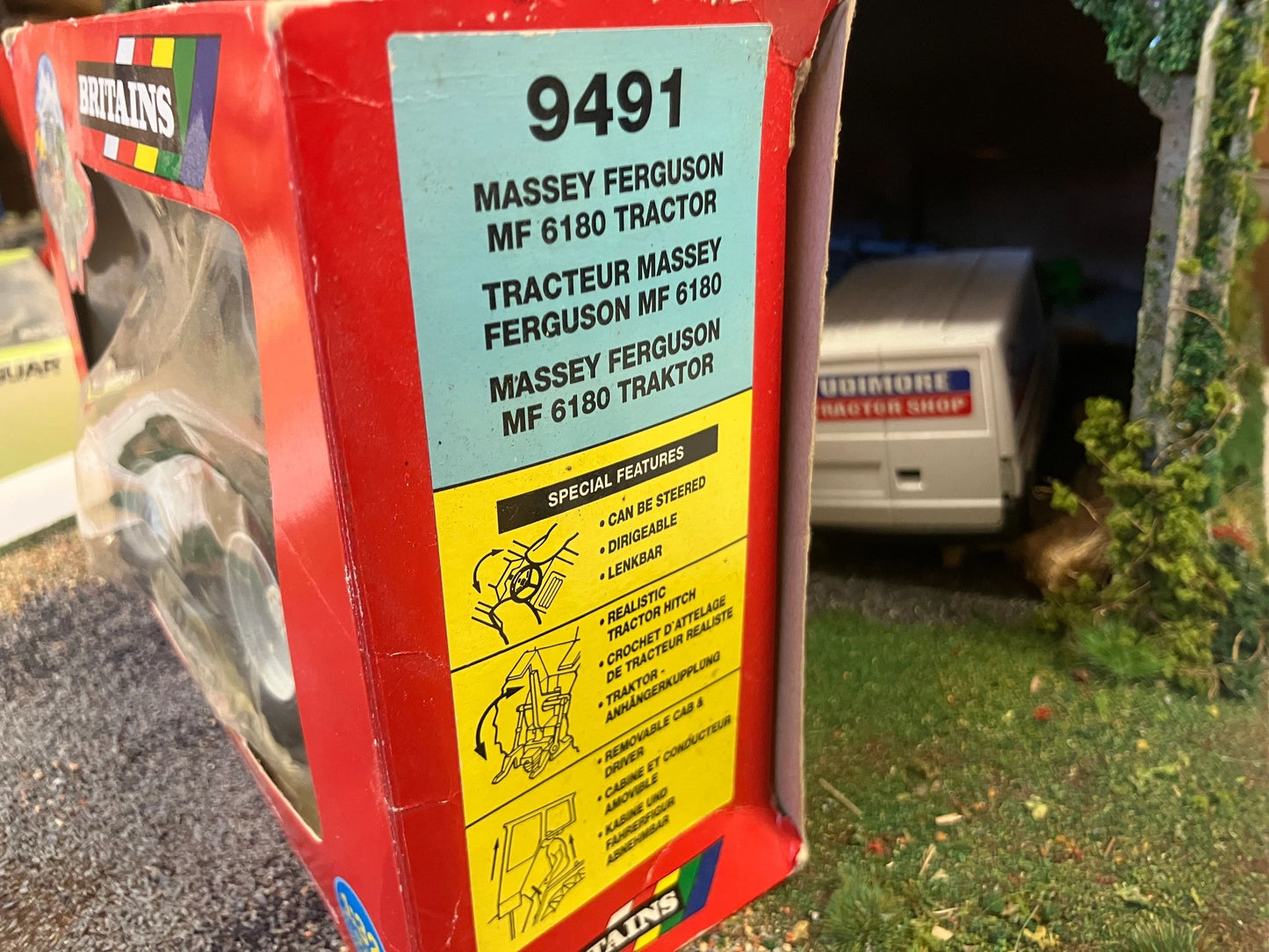 9491 Britains Massey Ferguson 6180 Tractor 1:32 scale Image 3