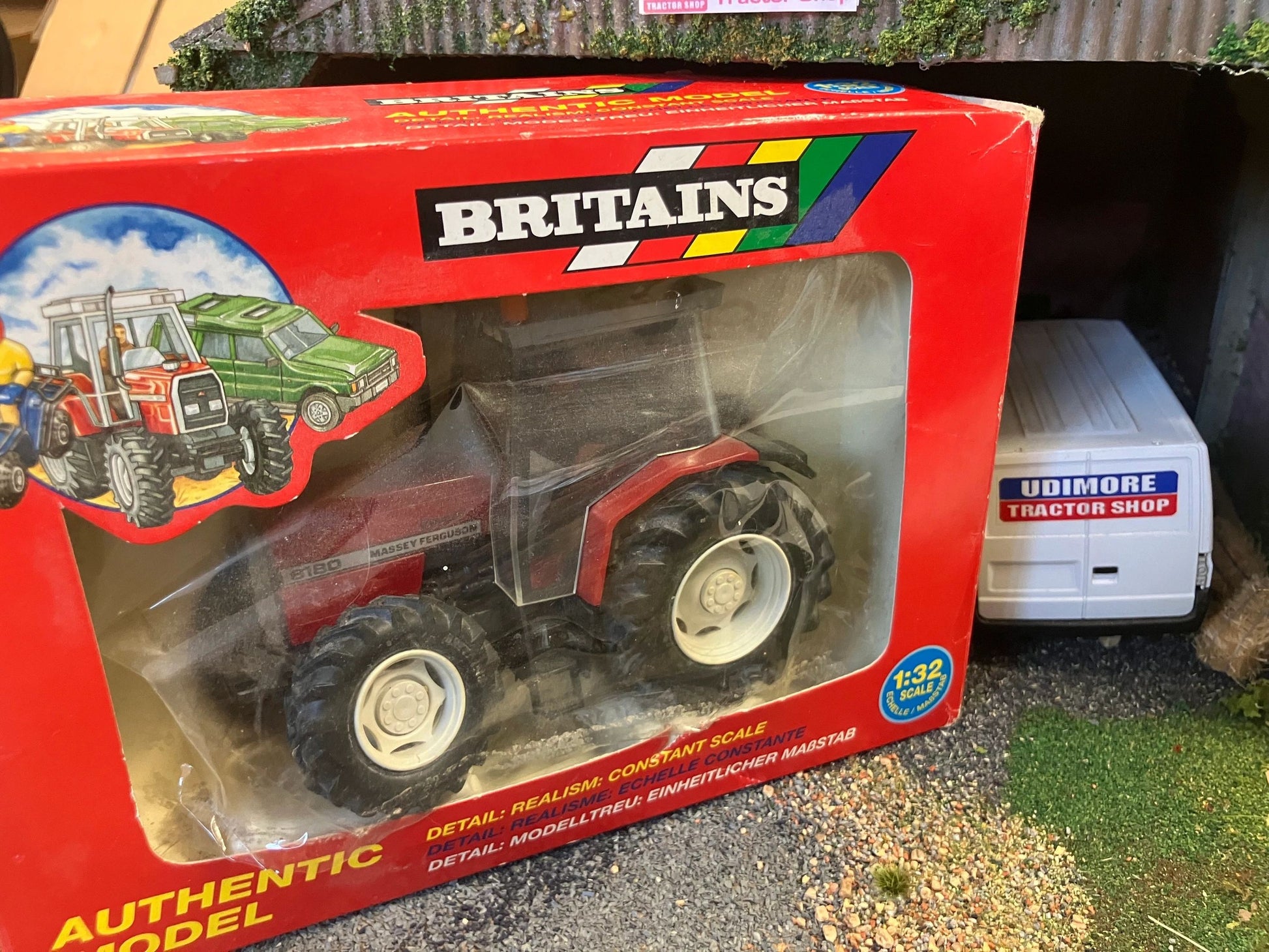 9491 Britains Massey Ferguson 6180 Tractor 1:32 scale Image 4