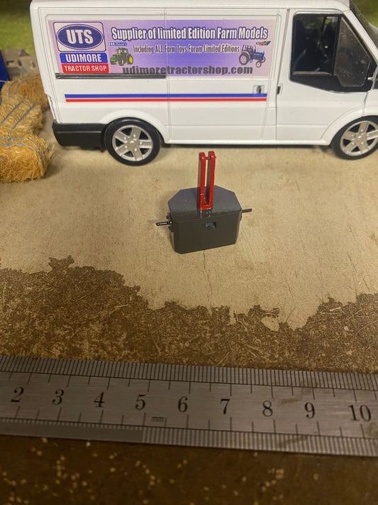 Massey Ferguson Tractor Grey Red Front weight tractor system farm 1:32 scale Image